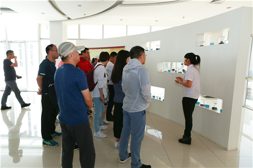 参观学习促发展、交流座谈共提升(图2)