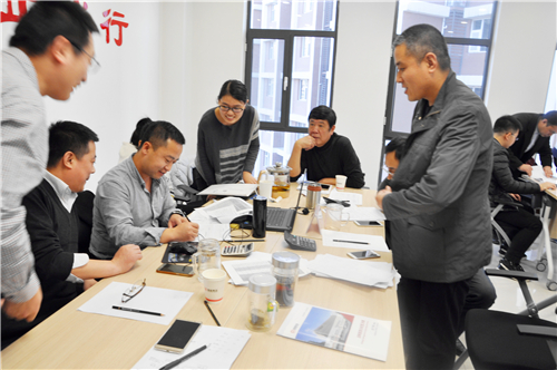 德盛商学院管理高级班开课(图3)